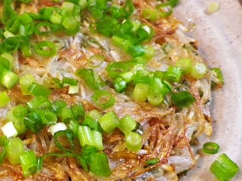 お好み焼き風千切りじゃがいも焼き